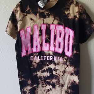 Rue21 Black and Tan Tie-Dye Malibu Tee